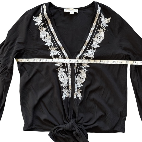 Lovestitch Black Embroidered Boho Tie-Front Top | L - Picture 9 of 11